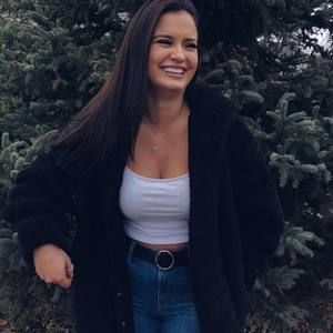 Meet your Posher, Erika